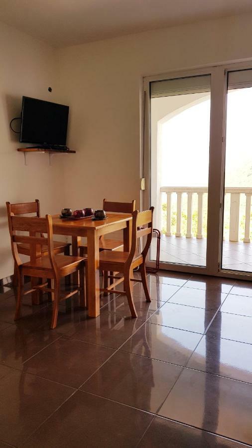 Apartmani Lazarevic Luštica Exterior foto